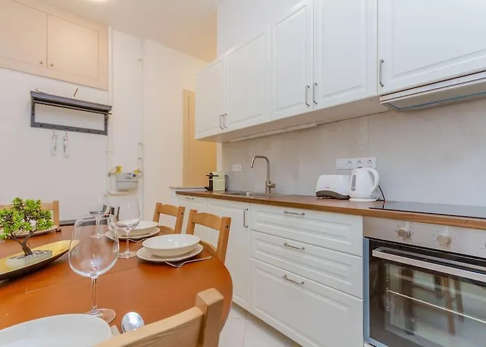 Bartok Boulevard By Nw