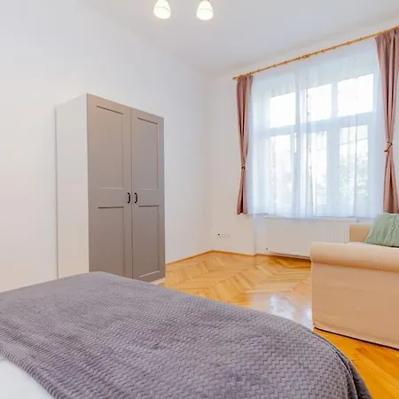 Bartok Boulevard By Nw Budapest