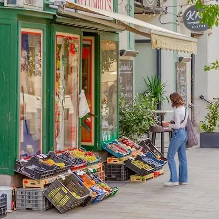 Bartok Boulevard By Nw Daire