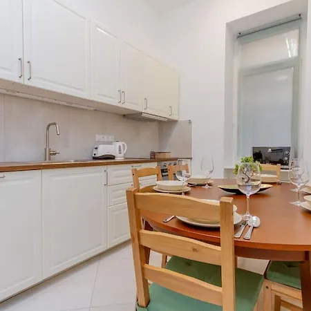 Bartok Boulevard By Nw Daire